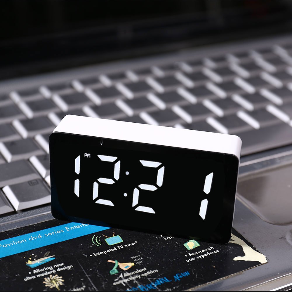 LED Electronic Watch Mirror Al - Electronics Gadgets For Home 评论和价格